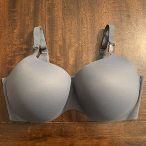 Victoria’s Secret Light Push-up Perfect Shape Bra